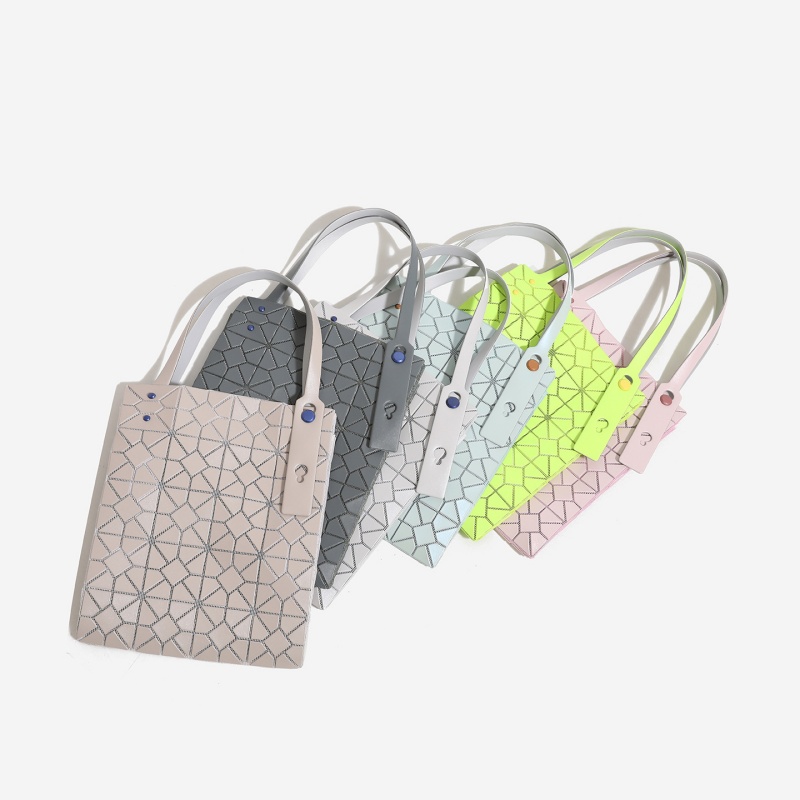 Modna Geometryczna Torba Tote  – Women Bags 2026 Trends recenzja i cena